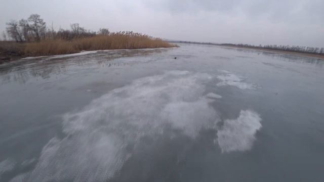 ЛОВЛЯ ЩУКИ НА ЖЕРЛИЦЫ. Последний лед в марте 2021. смотреть онлайн
