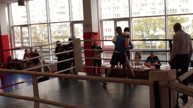 Емелин Е. & Гордеев В Менталитет бокс смотреть онлайн