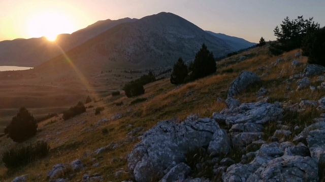 Ráno nad Blidinje jazero v Bosne a Hercegovine смотреть онлайн