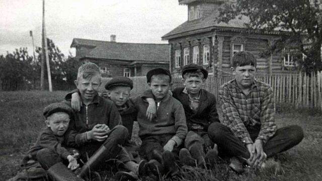 Сказки из жизни # 3 / Детство в СССР: счастливое и опасное