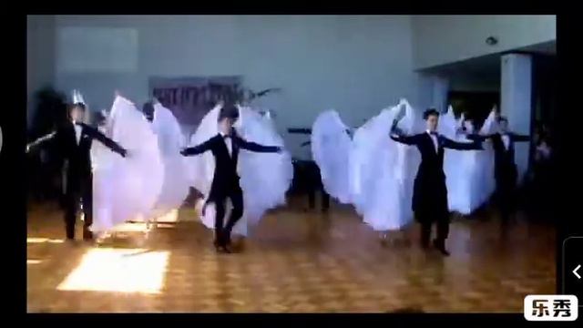 Вальс правит миром ! смотреть онлайн