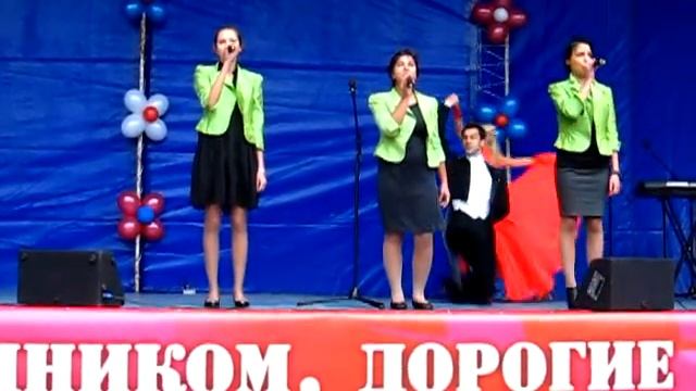 ансамбль Магнит "Русский вальс" рук.Любовь Бестужева смотреть онлайн