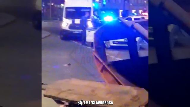 В Питере водитель легковушки погиб в ДТП с грузовиком смотреть онлайн