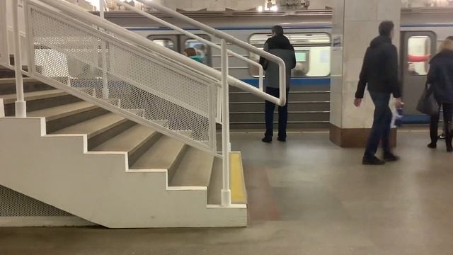 Поездка по Сормовской линии от Стрелки до Буревестника смотреть онлайн