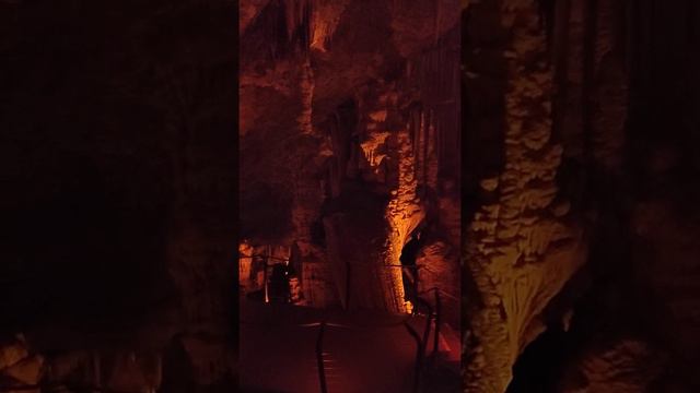 Сталактитовая пещера. Израиль.(2) смотреть онлайн