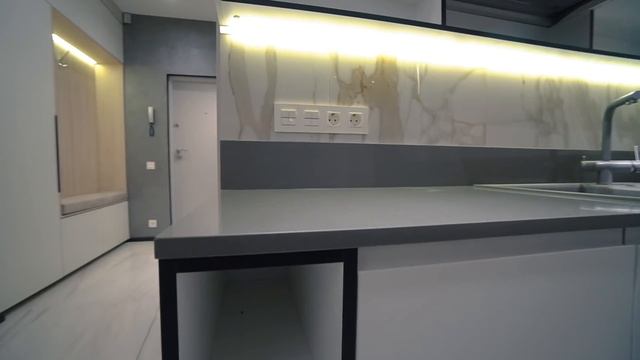 БЮДЖЕТНЫЙ дизайн может выглядеть ДОРОГО. Обзор однокомнатной квартиры 45 кв.м. смотреть онлайн