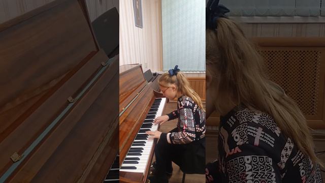 В. Ходош. Золотой петушок. Соколова Алена. смотреть онлайн
