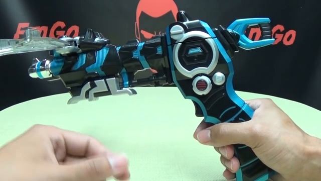 Kamen Rider Kabuto DRAKE ZECTER: EmGo's Kamen Rider Reviews N' Stuff смотреть онлайн