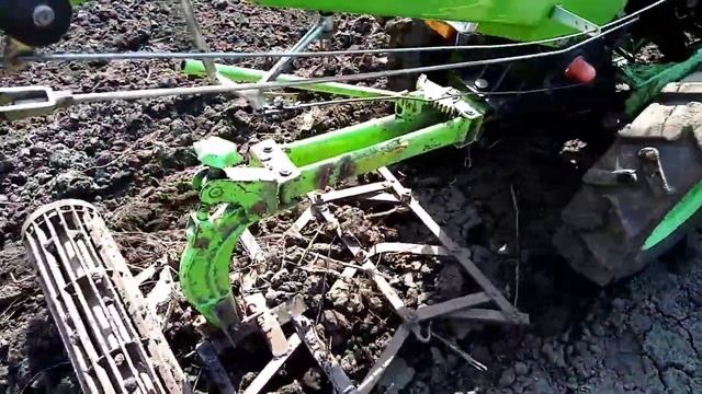 Боронування мотоблоком. смотреть онлайн