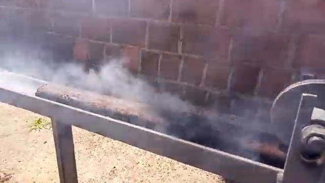 Пресс для брикетов шнековый Pini Kay до 250 кг в час. смотреть онлайн