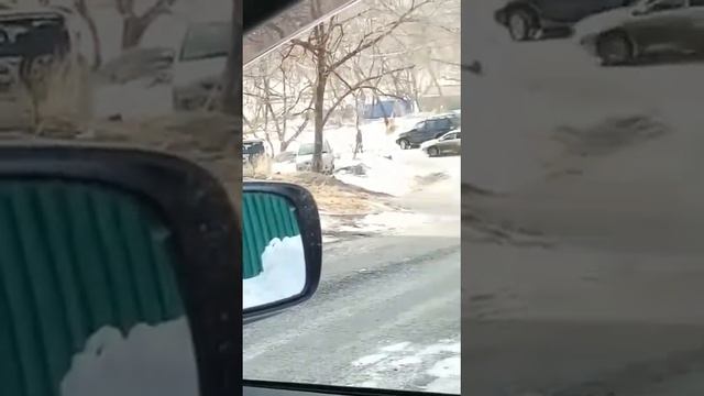 Спор на проходимость между 20 приусом и инсайтом смотреть онлайн