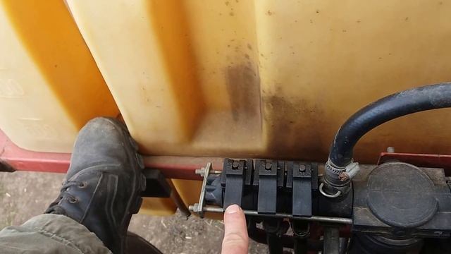 Обзор польского навесного опрыскивателя смотреть онлайн