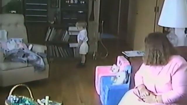 Easter egg hunt with thick-headed 3 year old (VHS Vault 1990) смотреть онлайн