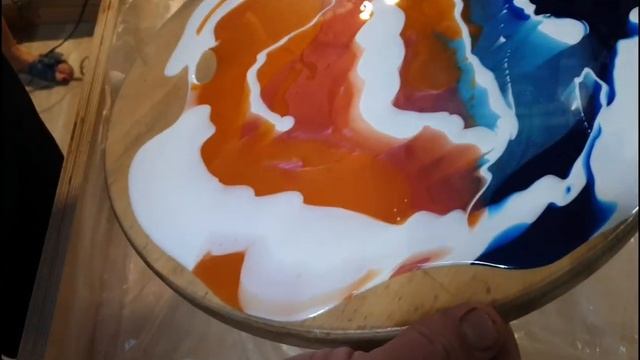 RESIN ART! Не выбрасывайте старую мебель! Как отреставрировать старую мебель - в дизайнерскую смотреть онлайн