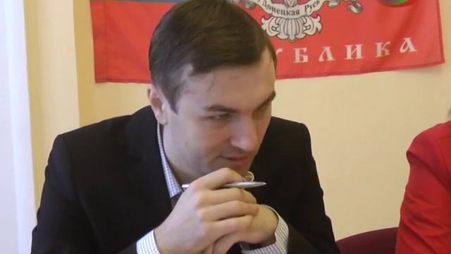 Сотрудник минюста провёл в Харцызске приём граждан. смотреть онлайн