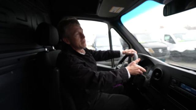 2021 Mercedes-Benz Sprinter 1500 Cargo Van 144 in | Video tour with Roger смотреть онлайн