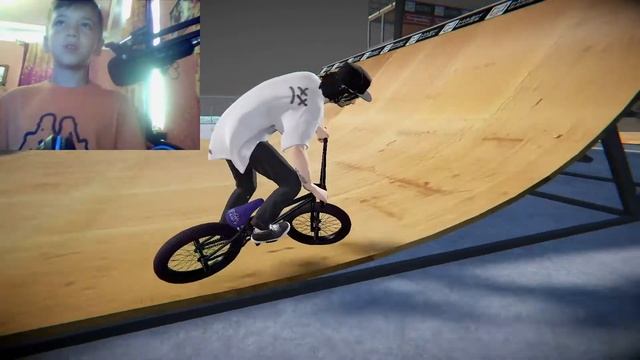 Обзор игры PIPE BMX STREETS смотреть онлайн