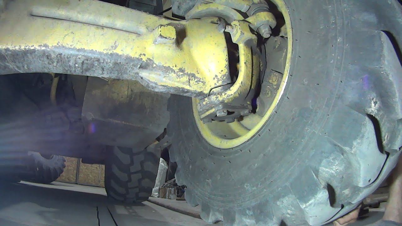 Как проверить на износ шкворень и рулевой наконечник . Замена, ремонт, регулировка. Часть № 1 смотреть онлайн