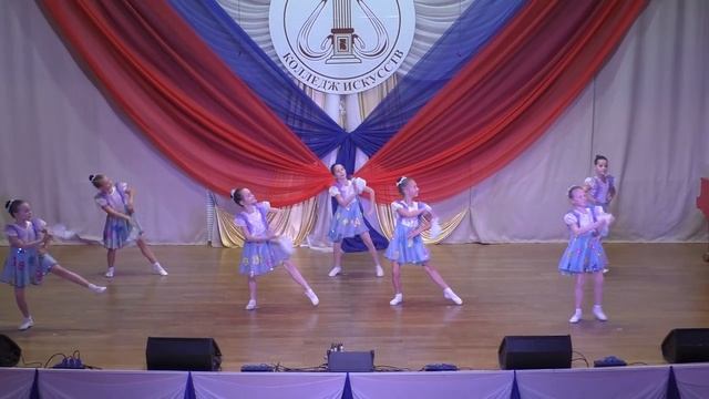 РУССКИЙ ТАНЕЦ смотреть онлайн