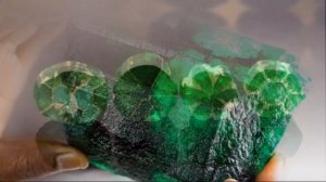 ИЗУМРУД - свойства камня