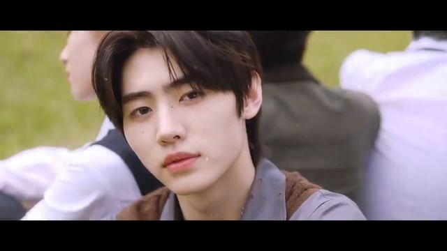 ENHYPEN (엔하이픈) 'SHOUT OUT' MV (with ENG SUB) смотреть онлайн