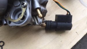 Электроклапан скутера 150 как работает?