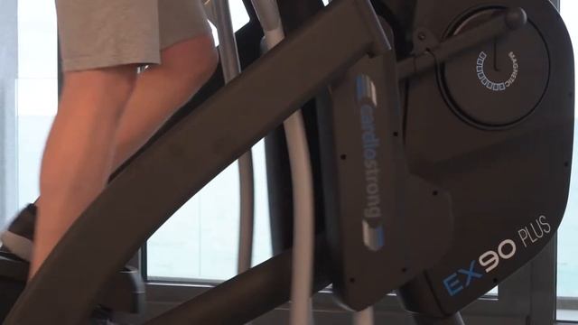 cardiostrong Crosstrainer EX90 Plus | Produktvorstellung смотреть онлайн