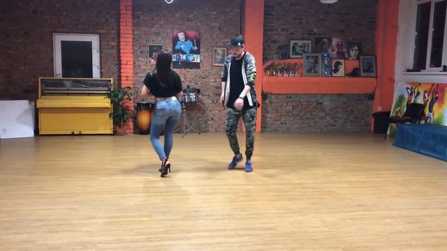 Kizomba Alexander Sychev & Olga Kryachko смотреть онлайн