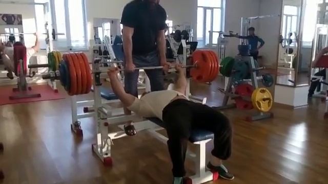 жим лежа 200х3 тренировка смотреть онлайн