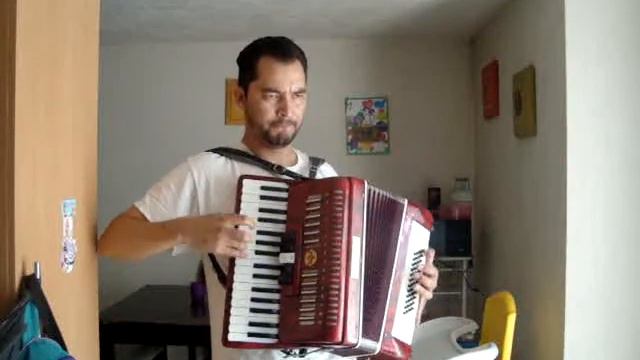 Prueba Acordeón Farinelli 34 Teclas 5 Registros смотреть онлайн