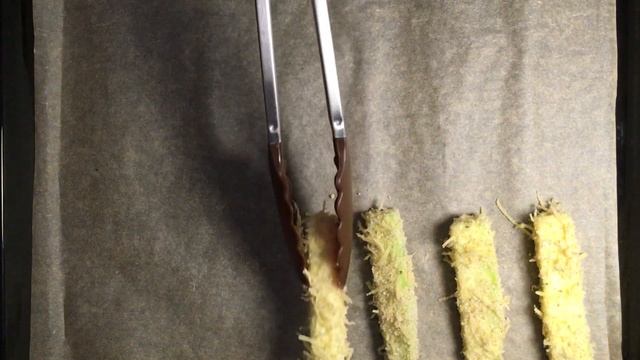 Палочки из кабачков в сырной панировке смотреть онлайн