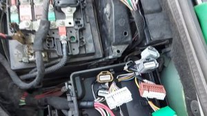 Renault kangoo 2017 не работает левый габарит и подсветка номера