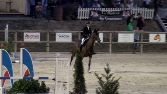 CSI1* Mâcon 2015 GP130 - Non Coupable, Sophie Robert смотреть онлайн