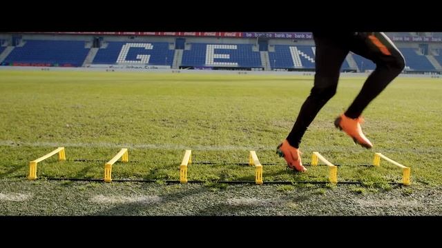 NIKE MERCURIAL VAPOR 12 ELITE REVIEW | a low cut Superfly 6 смотреть онлайн
