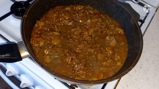 Собираюсь на работу, готовлю подливку с куриной печенью. смотреть онлайн