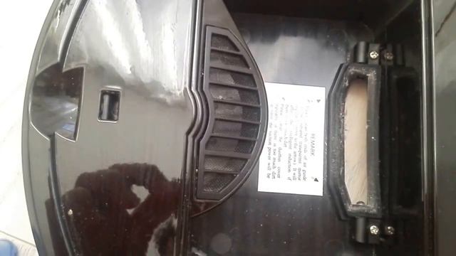 робот-пылесос Diqee 350 в работе