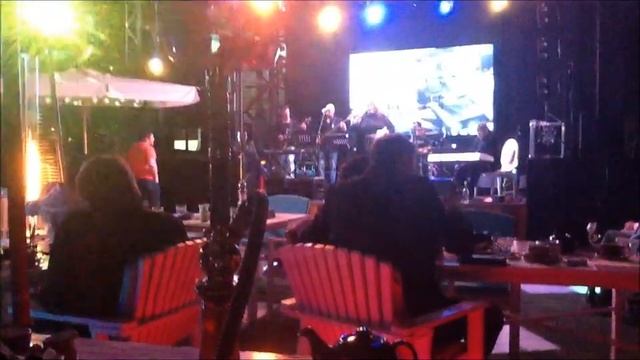 Зашумит ли клеверное поле... смотреть онлайн