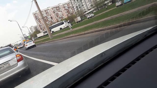 Просто прохожий смотреть онлайн