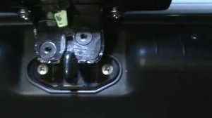 Лада Гранта. Регилировка замка багажника.