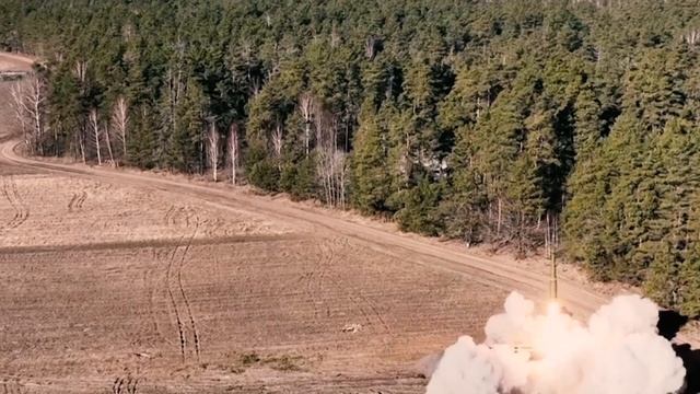 Работа расчетов ОТРК Искандер по командному пункту механизированной бригады ВСУ. смотреть онлайн