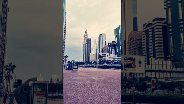 Dubai World Trade Center Area смотреть онлайн