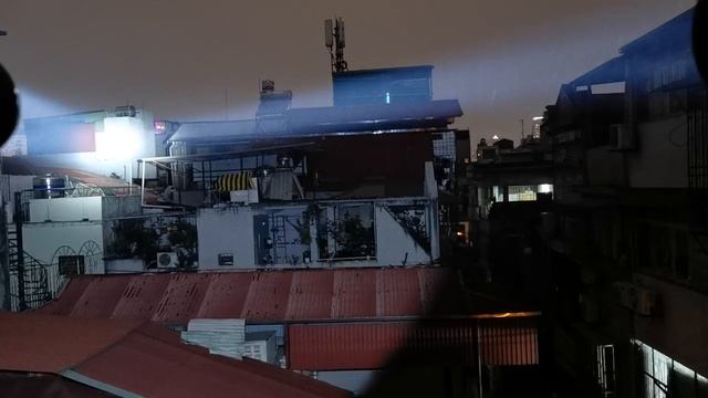 Amutorch XT60 SFT40 vs Convoy L21B Osram QR vs Amutorch XT80 SFT40 смотреть онлайн