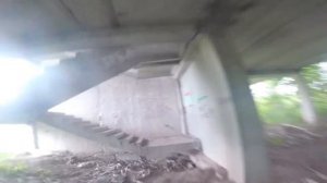 FPV drone race through an abandoned house.По заброшке на гоночном дроне. Часть 5.