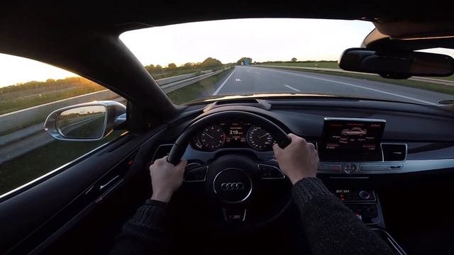 Audi S8 plus 605HP | Top Speed Acceleration on the Autobahn смотреть онлайн