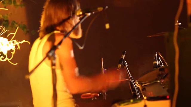 Joe Kidd (Simeon Soul Charger) plays "War Pigs" (Black Sabbath) смотреть онлайн