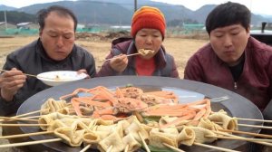 대게 넣고 어묵 한 가~득 넣어 뜨~끈한 [[어묵탕(Fish cake soup)]] 요리&먹방!! - Mukbang eating show