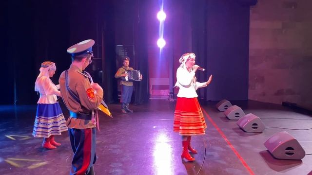 Казак Никола! (муз. Валерия Сёмина, сл. Валерия Калинкина) поёт Ирина Чадова смотреть онлайн