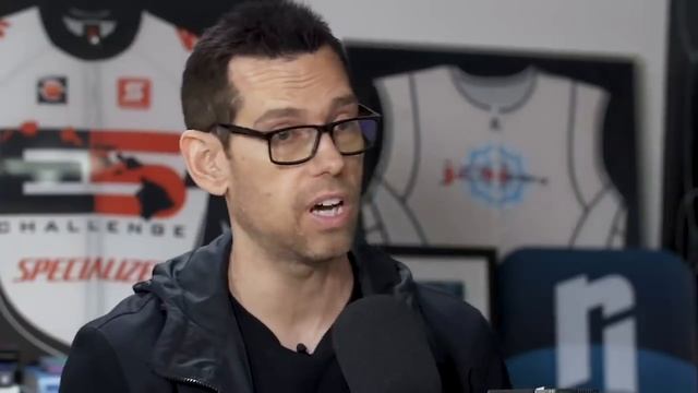 Tom Bilyeu's Real Story Behind the Creation of A Billion Dollar Brand смотреть онлайн