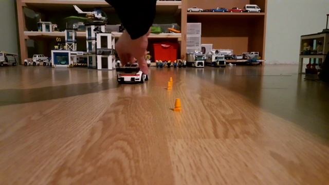 LEGO Speed Champion Porsche 911 3.0 Turbo 75895 смотреть онлайн