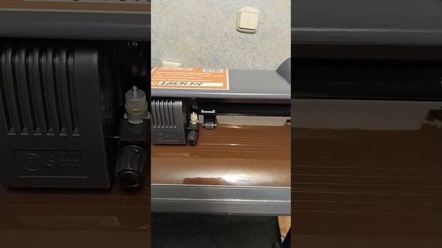 плоттерная резка пленки оракал смотреть онлайн